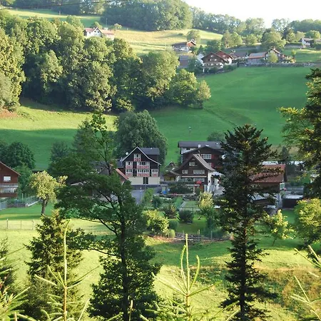 Bed & Breakfast Haus Zur Krone 3*