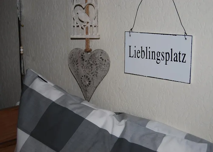 Haus Zur Krone Bed & Breakfast