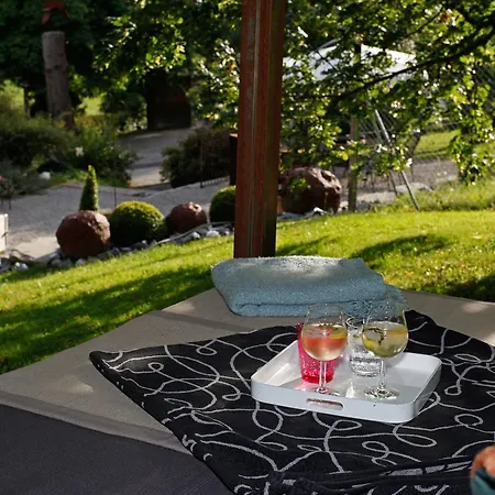 Bed & Breakfast Haus Zur Krone 3*